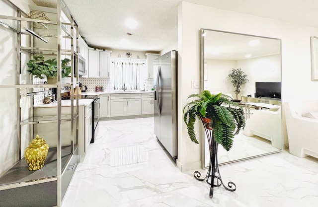 3BRApartment,LasVegas,Strip,july4th,Sale,LVCC,Bestlocation,Wifi