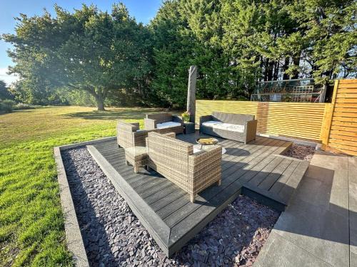 4 Bed in Binfield 93244