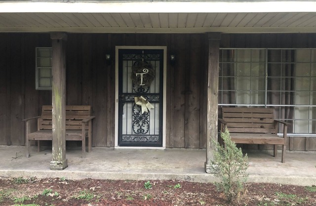4 bedroom 2 bathroom serene house