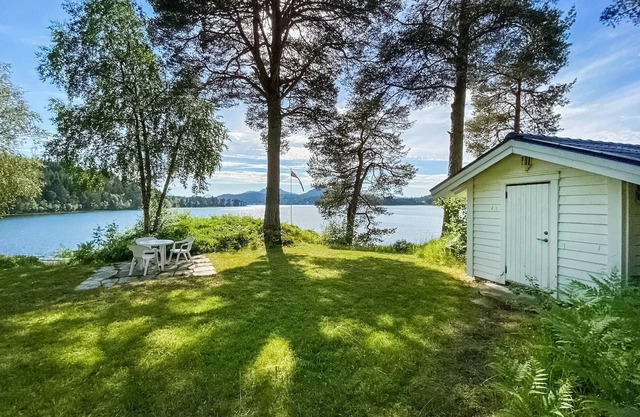 4 bedroom beach front home in Skodje