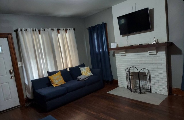 4 Bedroom House Perfect for a Working Crew