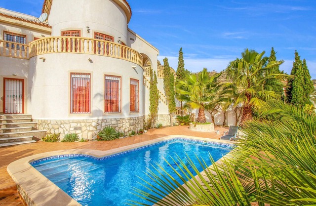 4 bedroom lovely home in Ciudad Quesada