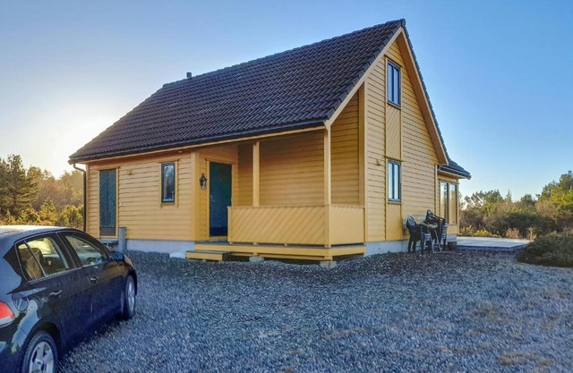 4 Bedroom Stunning Home In Auklandshamn