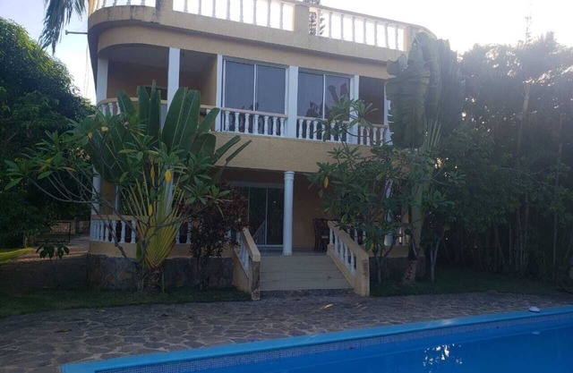 4 Bedroom Villa, private pool, security, ocean view