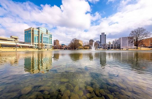 4 Stylish Units for Business Travel, Breakfast, Park