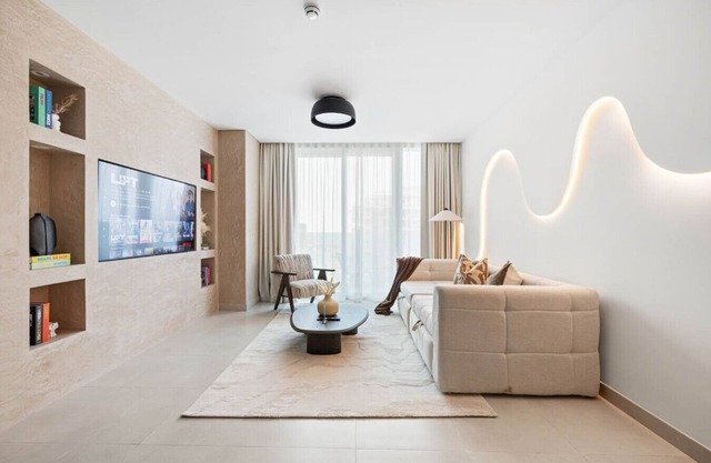 41st-Floor 2BR with World's Highest Running Track