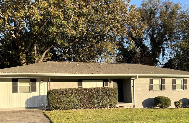 4BD House near Orion, Space & Rocket, Airport, Trash Panda Stadium,Research Park