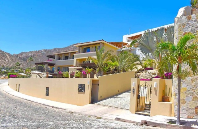 4BD Luxury Villa (Casa Struthers)