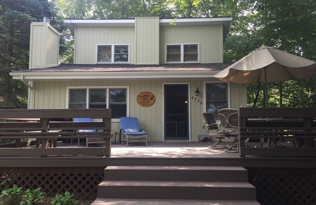 4bdrm Lake Michigan Home w/Beach Access