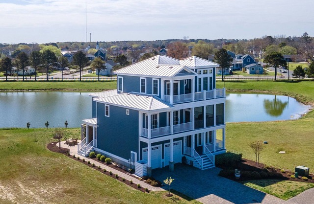 4BR, 3 & a half BA home, private beach access