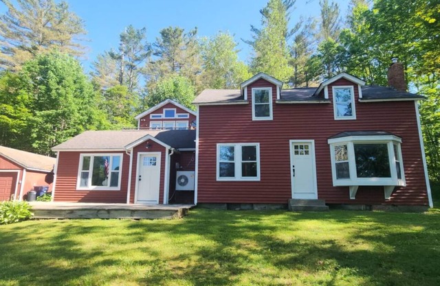 4BR/3BA Vermont Retreat Near Okemo & Killington w/Pond + VAST/VASA Trail Access