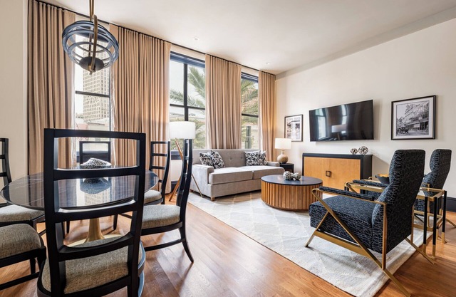 4BR Group Getaway Walk to French Quarter | The Mayfair