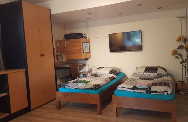 '4er Müggelwaldzimmer' quiet + cozy apartment in Köpenick m. Garden area