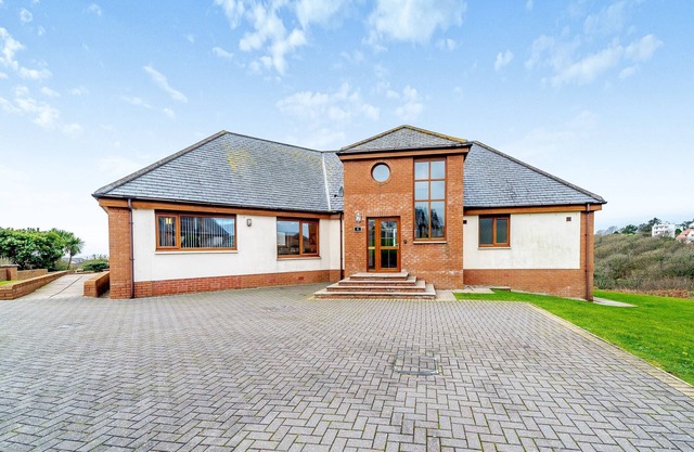 5 bedroom accommodation in Portpatrick, near Stranraer