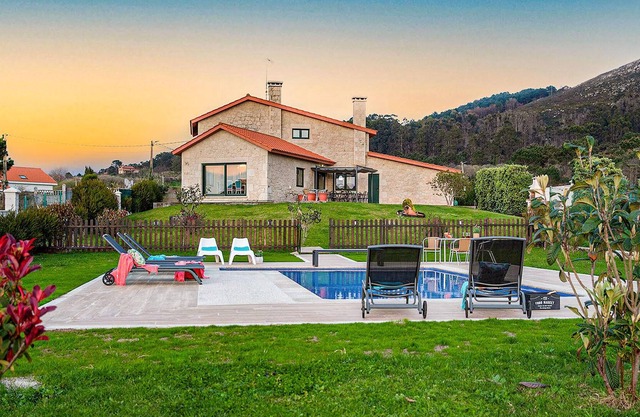 5 bedroom accommodation in A Coruña