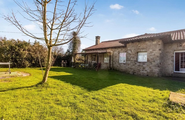 5 bedroom nice home in Arguero