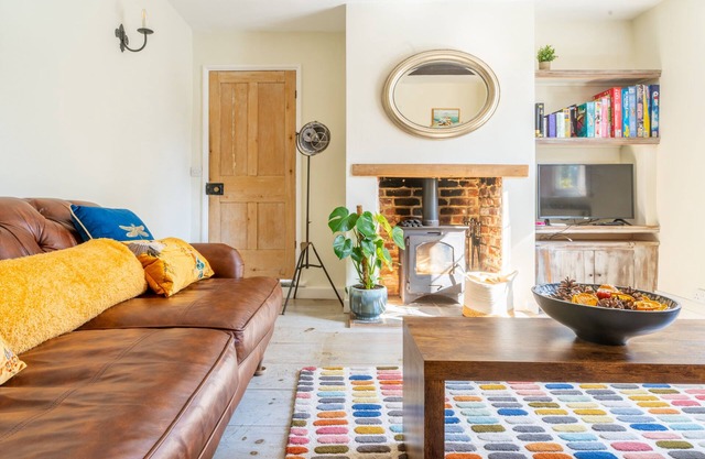 5 Mill Cottage, Yoxford