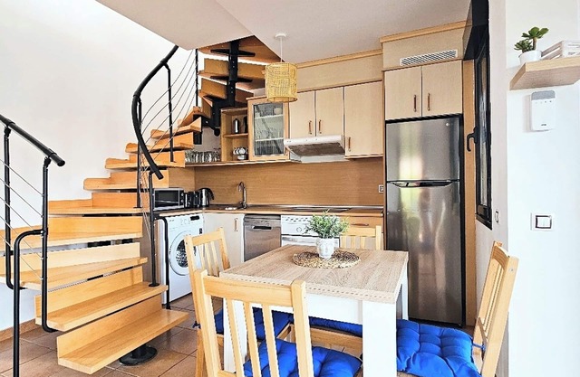 5 min to the best surfspots, safe and quiet