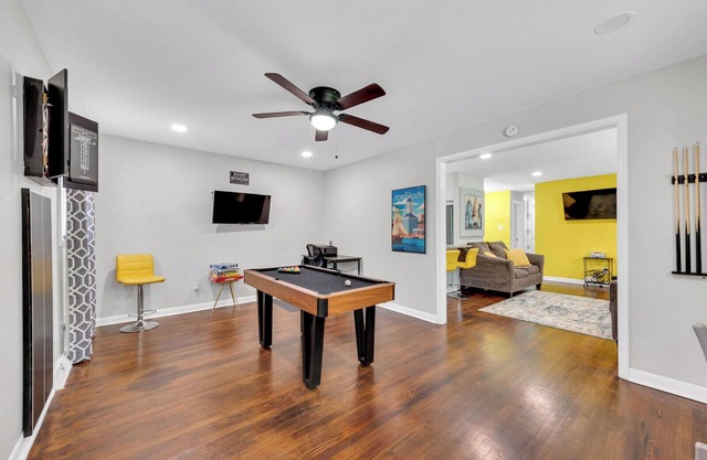 5 Minutes to the Casino!Family sized home 3 bedroom with patio and a game room