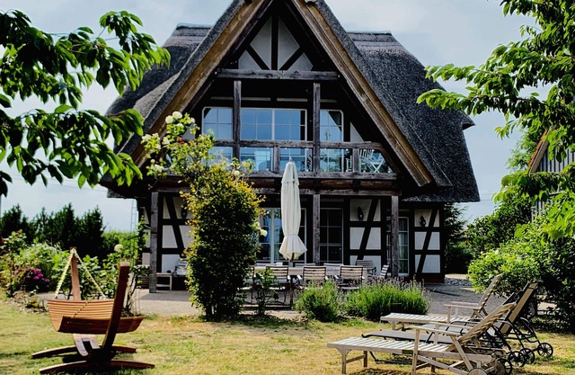 5 star frame house with thatched roof und view at the water on the island Usedom