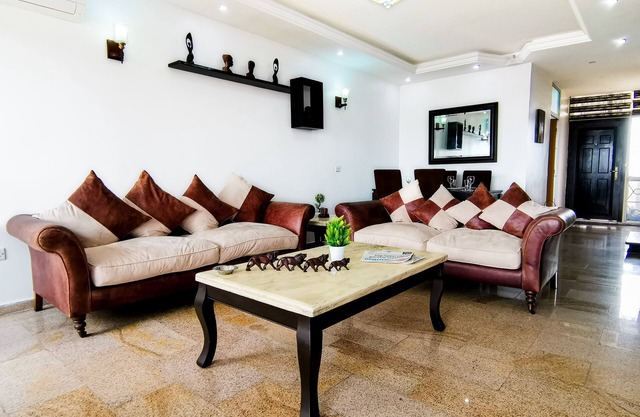 5 Stars Experience at a fully equipped apartment in the heart of Victoria island
