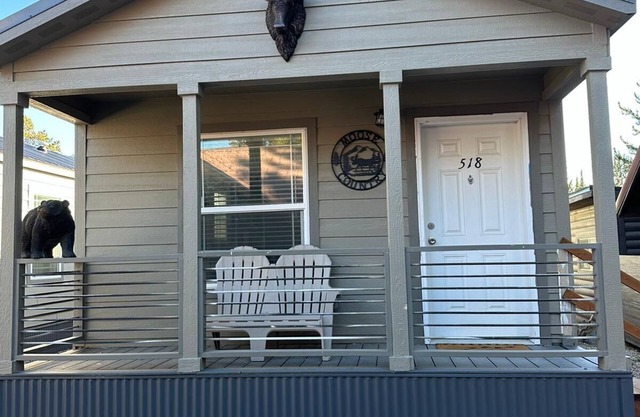 518 - House in West Yellowstone - 518