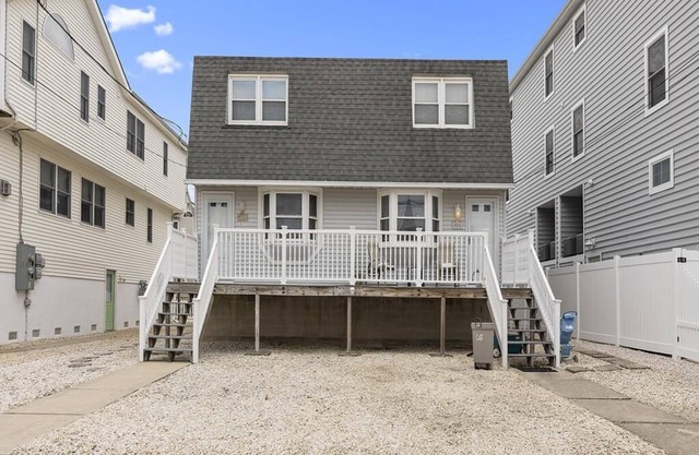 5704 Landis Avenue, Unit:South