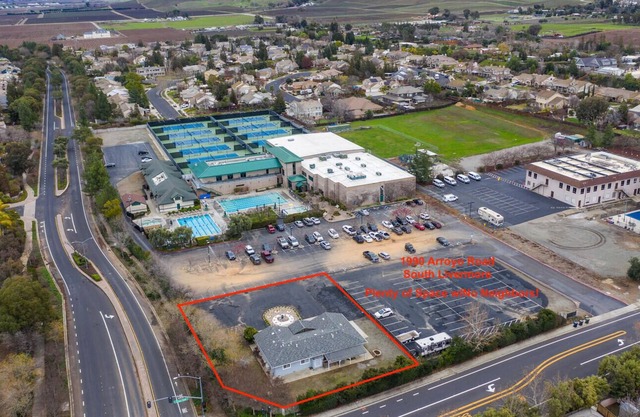 5ba. 5bd. 2100sf. Prestine!