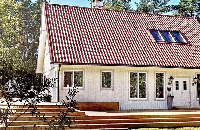 6 person holiday home in DJURHAMN