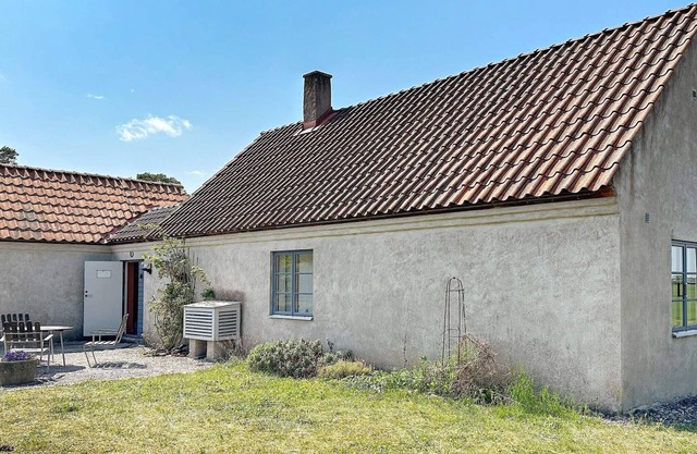 6 person holiday home in Ljugarn-By Traum