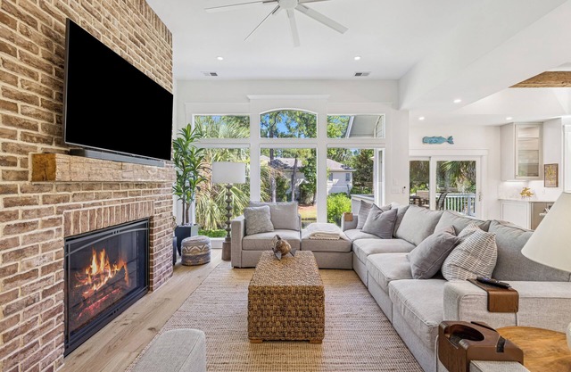 67 Shell Ring Road @ Sea Pines | Lagoon Views | Modern Retreat