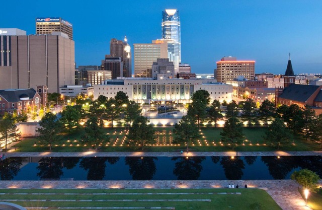 6BR Retreat Comfort Convenience Kitchen 16