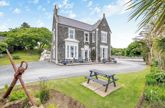 7 bedroom accommodation in Portpatrick