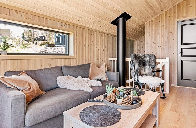7 person holiday home in Lampeland