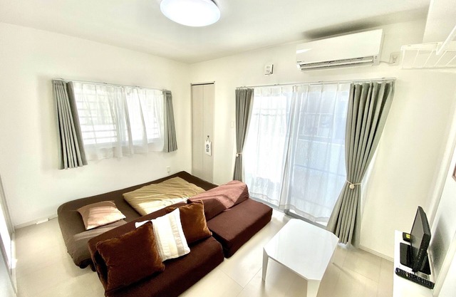 700m from Oroku Station 3rd floor No elevator /Naha Okinawa