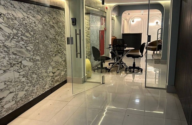 701 Brand New Downtown Loft in Bh