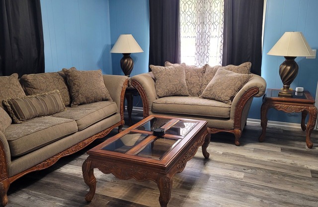 8 Minutes from Mystic