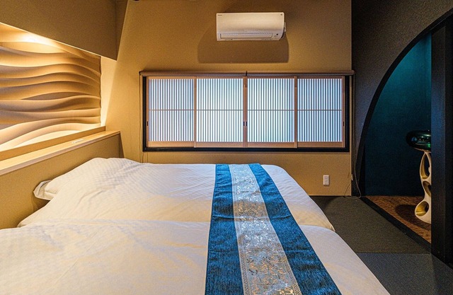 8 minutes walk from Kyoto Station to 3 minutes wal/Kyoto Kyōto