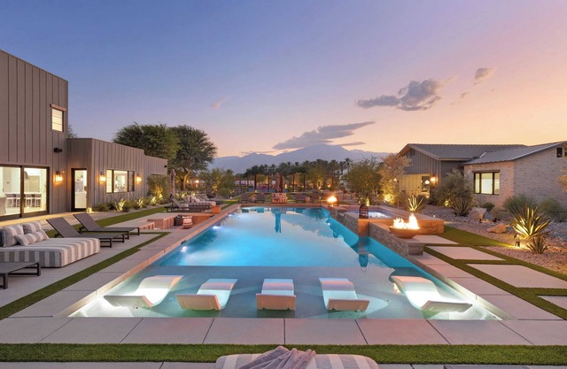 8bdr Villa Tennis/pickleball, Golf Green, Pool House, Gym, Bar Mesquite38