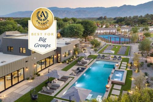 8BDR Villa TennisPickleball Golf Green Pool House Gym Bar Mesquite38