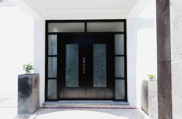 9- Complete Apartment With Invoice