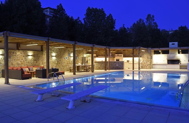 A 2,4 acre Estate for Peace, Seclusion and Luxury just 5km from Nafplion