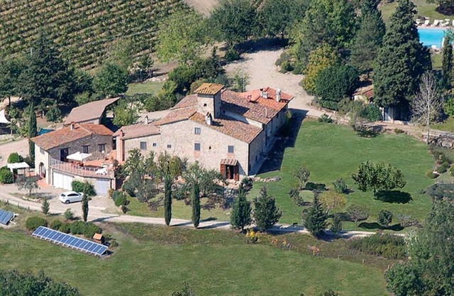 A BEAUTIFUL AUTHENTIC TUSCANY FARMHOUSE APARTMENT 1