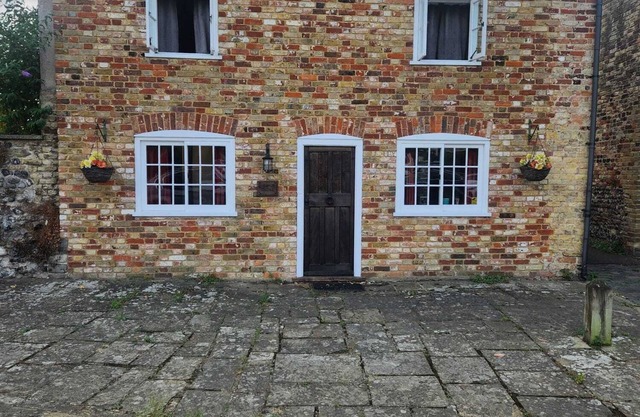 A cosy, family-friendly home, in the heart of Sandwich, UK