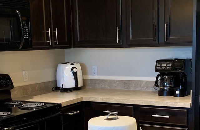 A cozy and inviting home away from home 4 miles to RDU 336-707-7146 contact me