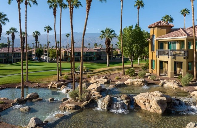 A Desert Oasis of Relaxation- Marriott's Desert Springs Villas II- 1 Bd.