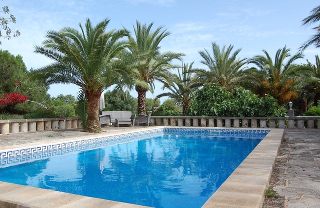 A few minutes from Cala Santanyi and Cala Llombarts