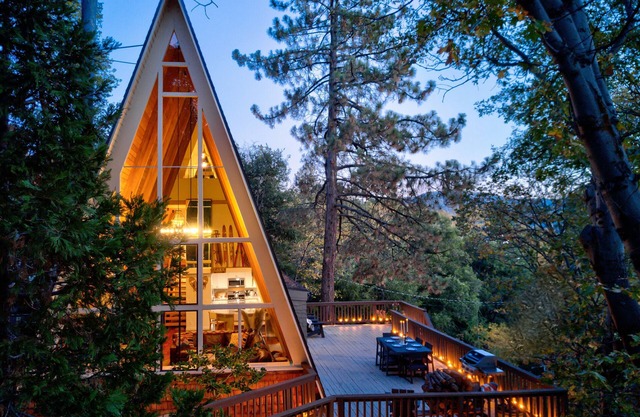 A-Frame of Mind Fenced Yard - Lake Access - AC - Lake View - One-of-a-Kind