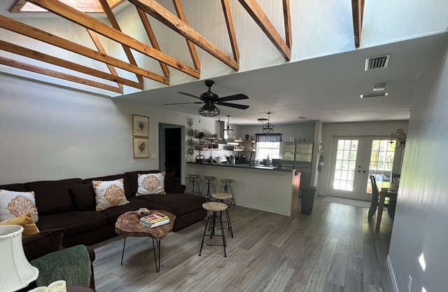 A Luxurious Farm Experience 63 Acres