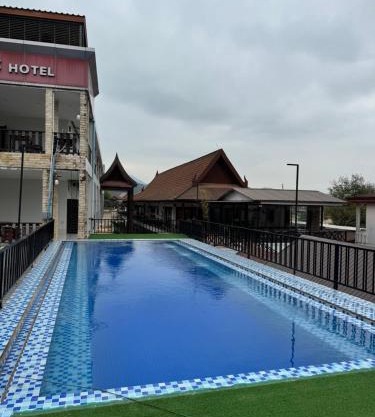 A P S Moutain view Hotel